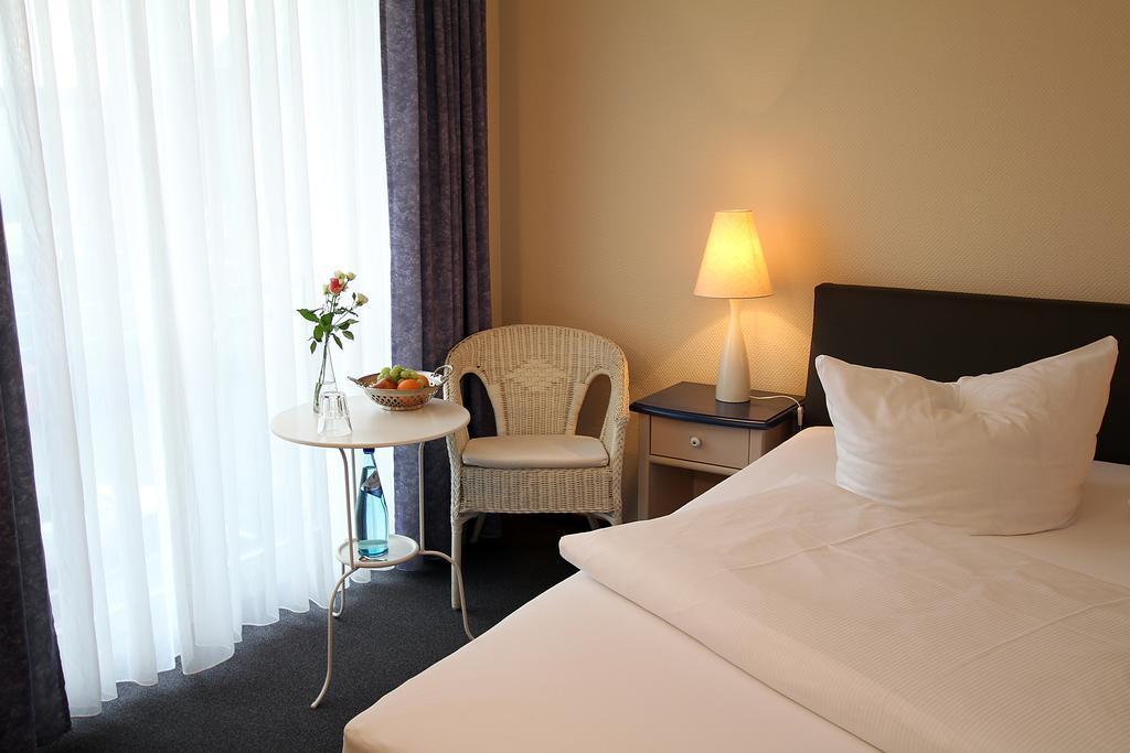 Hotel Lindemann Bad Nauheim Exterior photo