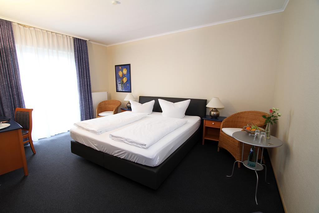 Hotel Lindemann Bad Nauheim Exterior photo
